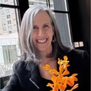 Meet your Posher, Lynn